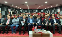 Gazetecilerden Meslek Yasası Talebi