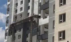 İnşaattan düşen 3 işçi hayatını kaybetti