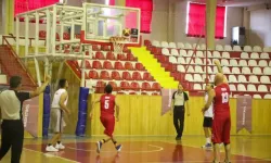 Sivas’lı Kurumlar Basketbolda Buluştu 