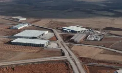 Sivas'ta Türkiye'nin İlk Raylı OSB'sinde Fabrikalar Yükseliyor