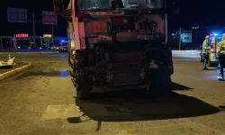 Sivas'ta Yolcu Otobüsüyle Çöp Kamyonu Çarpıştı 