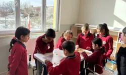 Sivas'ta Köy Okullarındaki Öğrencilere Anlamlı Hediye!