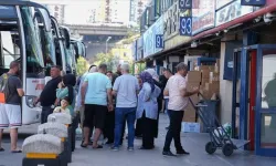 Tatilciler Yoğunluk Oluşturuyor