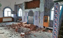 Tokat Sulusaray depreminde camiler ve kerpiç yapılar hasar gördü