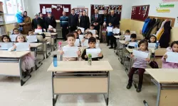 Ulaş ve Doğanşar'da Öğrenciler Karne Aldı