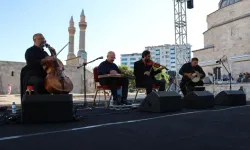 Ünlü Virtüöz Sivaslılarla Buluştu