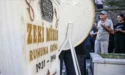 Zeki Müren Mezarı Başında Anıldı