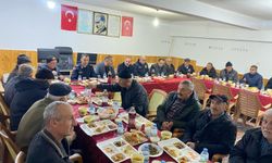 Gemerek'te Kaymakam Koca Vatandaşla İftarda Bir Araya Geldi