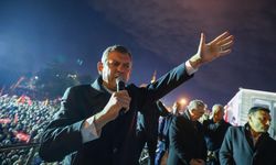 Özgür Özel'den kurultay kararına sert tepki