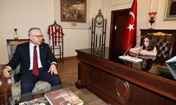 Vali Şimşek koltuğunu devretti! Öğrencilerin ilk talimatı bakın ne oldu!