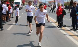 Karma Bayrak Yarışları Nefes Kesti!