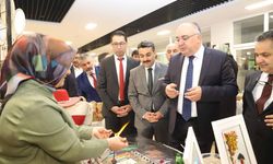 Yıl sonu sergisi açıldı