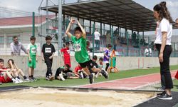 Sivas’ta Atletizm Şenliği!