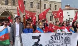 2. Sivas Uluslararası Film Festivali kortej yürüyüşüyle başladı