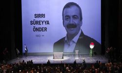 Sırrı Süreyya Önder için AKM'de tören