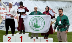 Sivaslı okçu bronzla döndü