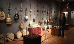 Tarihi müzik aletleri Sivas Atatürk Kongre Müzesi'nde sergileniyor