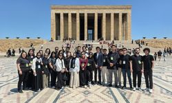 Anıtkabir’i ziyaret ettiler