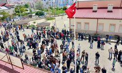 Sivas'ta 30 Kişilik Şans için Bin 456 Öğrenci Yarıştı