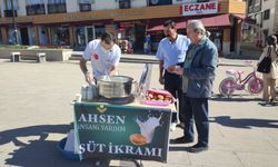 Çorba ikramı, ekmek dağıtımı derken, şimdi de süt-poğaça ikrâmı yaptılar