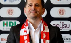 Emre Belözoğlu istifa etti