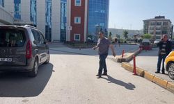 Sivas'ta acemi kasaplar kendini yaraladı