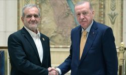Cumhurbaşkanı Erdoğan, İran Cumhurbaşkanı Pezeşkiyan ile görüştü