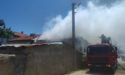 Sivas'ta müstakil evde yangın çıktı