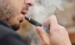 Elektronik sigarada yatan tehlikeyi uzmanı anlattı!