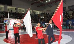 Muhteşem Şampiyonanın Açılış Seremonisi Yapıldı