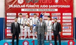 Sivas genç judocularıyla göz doldurdu