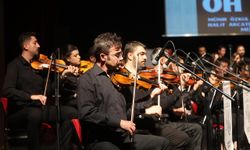 Sivas Maarif Orkestrası"ndan unutulmaz müzik ziyafeti