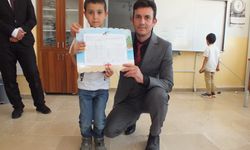 Ulaş'ta 877 öğrenci karne heyecanı yaşadı