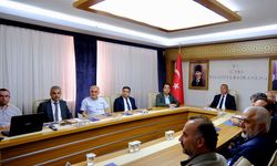 Sivas'ta Her Gün Binlerce Aracın Geçeceği Yol İçin Biraraya Geldiler