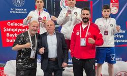 Sivaslı boksörden altın yumruk