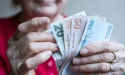 Emekliler Açlık Sınırında: "Ölümle Pençeleşen Bir Geçim Mücadelesi"