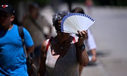 Güneşe uzun süreli maruz kalmak fotoyaşlanmayı tetikliyor