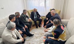 Vali Şimşek şehit ailesini ziyaret etti!
