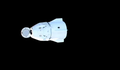 Uzayda mahsur kalan astronotlar yola çıktı
