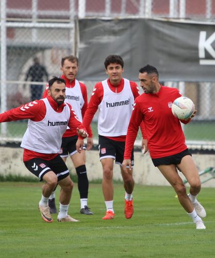Sivasspor’da Tempo Yükseliyor