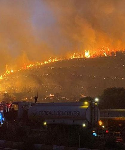 Orman yangını 2'nci gününde; ekipler alevlerin arasında kaldı