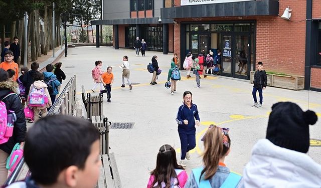 Okullarda ikinci ara tatil başladı