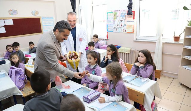 Fatih Erdoğan'dan 2025 Aile Yılı’nda okul-aile iş birliği vurgusu