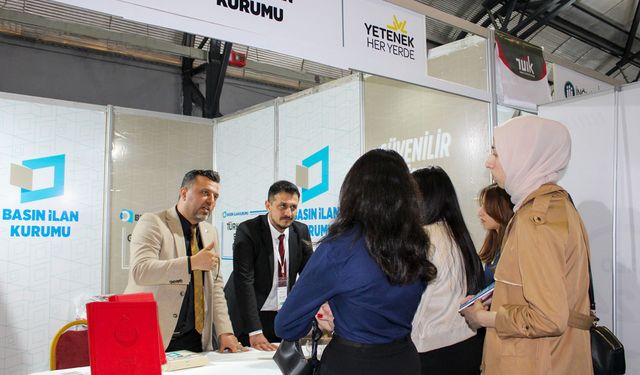Basın İlan Kurumu, İpekyolu Kariyer Fuarı’na katıldı