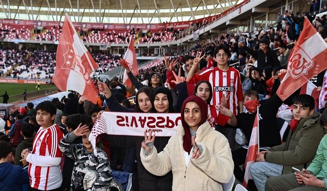 Sivasspor'dan 23 Nisan jesti!