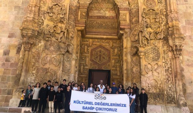 Anadolu'nun El Hamrası ortaokul öğrencilerini ağırladı
