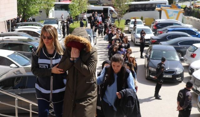 Sivas'ta TV  dolandırıcılığı yapan şahıslar tutuklandı!