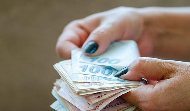 Yaşlı ve engelli aylıkları hesaplara yattı
