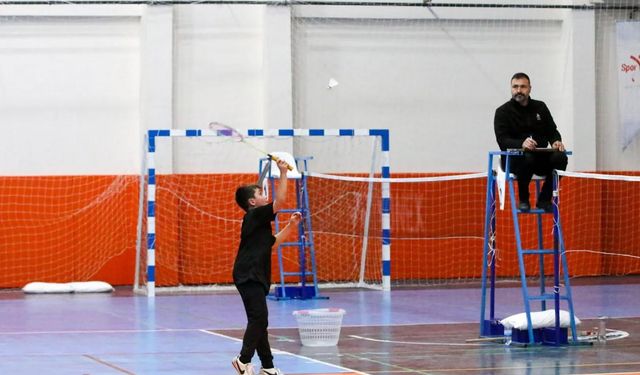 Sivas’ta Badminton kursu açılacak