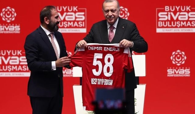 Sivasspor'un tartışma yaratan pankartına Erdoğan'dan  sert çıkış